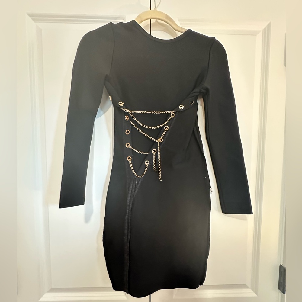 Black long sleeve tight dress